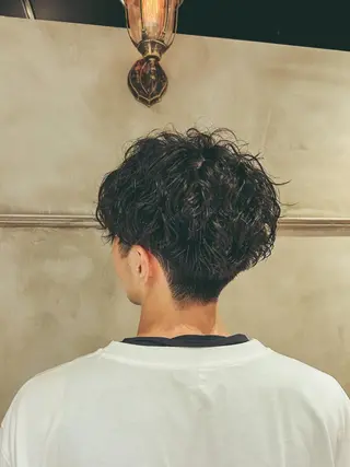 ショート パーマ メンズ Lilly所属・成田 智彩のヘアスタイル