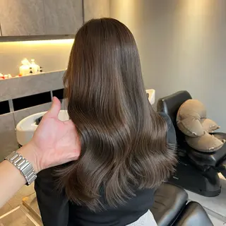 ロング 🫧髪質改善•艶カラ ー特化🫧谷奥甲太のヘアスタイル