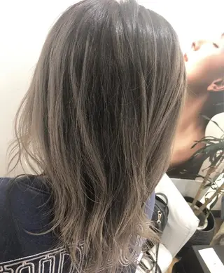 セミロング カラー sail所属・sail hairのヘアスタイル