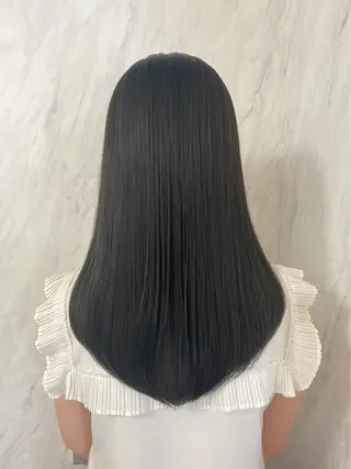 セミロング Roygbiv(ロイジービィヴ)所属・roygbiv ✨髪質改善✨美髪✨のヘアスタイル