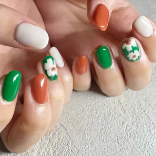 ネイル 山田 貴子のネイルデザイン