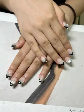 ネイル コウ ヨウのネイルデザイン