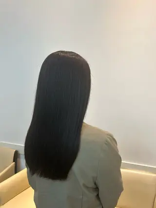 ロング カラー hairsalon de Forever 本店所属・T MISAのヘアスタイル