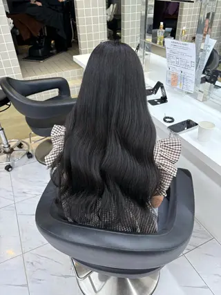 ロング 寒色＆ブリーチ特化 寒色MiOのヘアスタイル