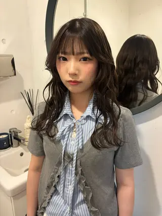 セミロング カラー ⭐︎ハイトーン /レイヤー✩momoのヘアスタイル