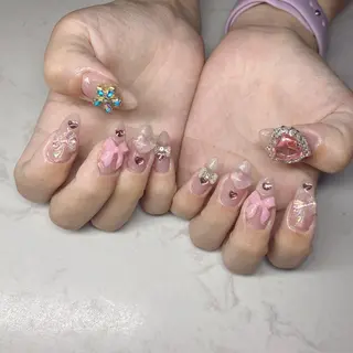 ネイル Yudia 🫧Kyokaのネイルデザイン