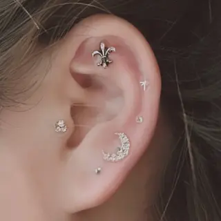 mahina所属・ビューティサロン mahina⋆☽·̩のマツエク・マツパデザイン