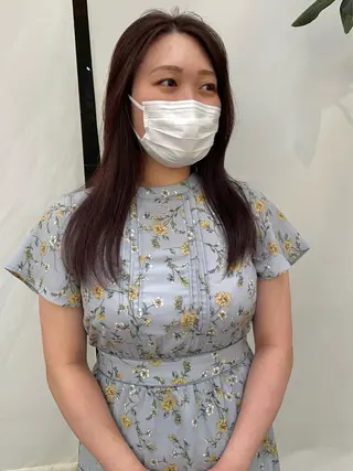 ロング カラー 塩谷 雪花のヘアスタイル