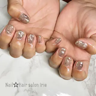 ネイル Hair salon Irie所属・與儀 知佳のネイルデザイン