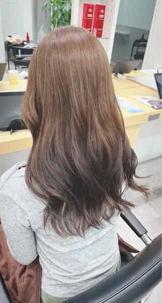 カラー 三沢 寧々のマツエク・マツパデザイン