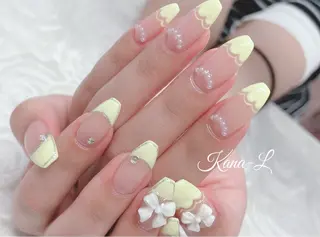 ネイル 芦辺 香奈のネイルデザイン