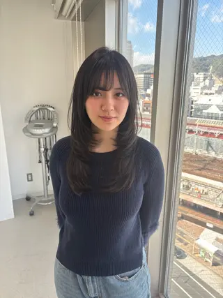 ロング EIGHT /SHU🩶のヘアスタイル