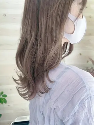 カラー 柔らかオリーブカラー 透明感カラー古澤羅威のヘアスタイル