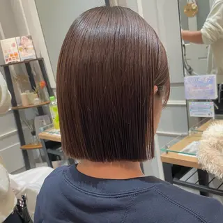 ショート 🩶赤み消しカラー 🐈‍⬛荻野美思🐾のヘアスタイル