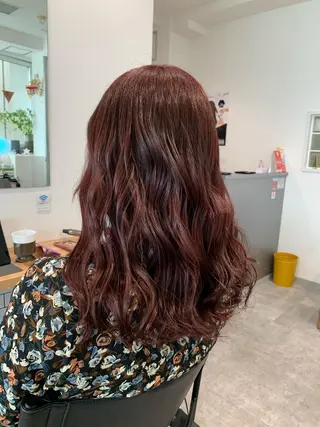 セミロング カラー レイヤーカット/ 艶カラー/RYOMAのヘアスタイル