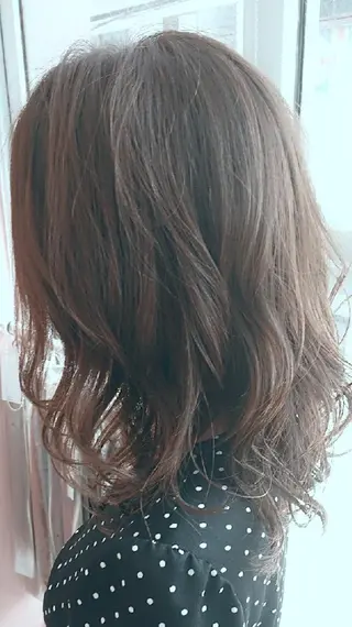 セミロング カラー ナカシマ  アユミのヘアスタイル