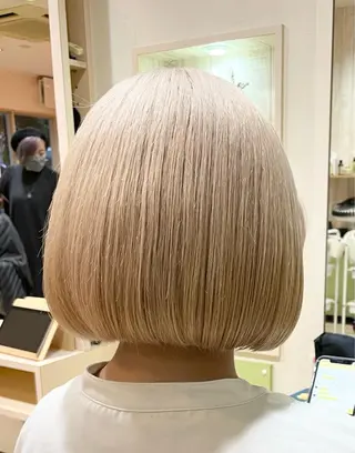 ショート カラー 🌈派手髪ハイトーン 🌈鈴木亮太🌈のヘアスタイル