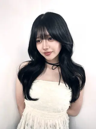 セミロング カラー 透明感カラー✨🩵 韓国ヘアkanatoのヘアスタイル