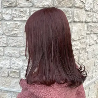 ミディアム カラー 星野 茉由のヘアスタイル