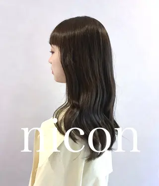 ロング 髪質改善 上品艶感カラーのヘアスタイル