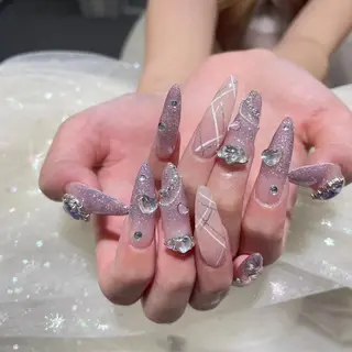 ネイル Queens momoのネイルデザイン