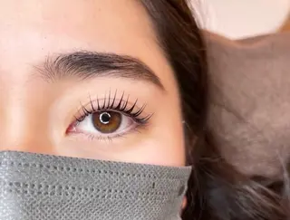 マツエク・マツパ EyeLashSalonEYECLI所属・岩本 瑠々香のマツエク・マツパデザイン