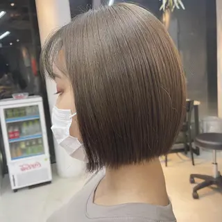 ミディアム カラー mee.urawa所属・似合わせショート×透 明感/やじまたかしのヘアスタイル