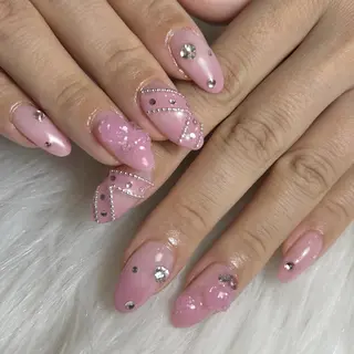 ネイル 南森町rebest 💅nailのネイルデザイン