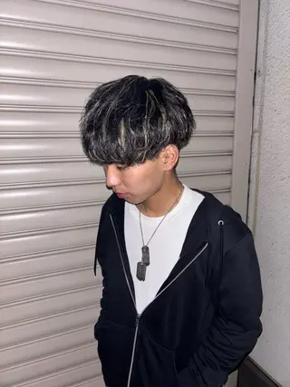 ショート カラー メンズ 平井 颯斗のヘアスタイル