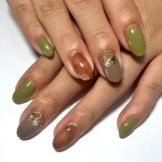 ネイル Allure小山店 Maiのネイルデザイン