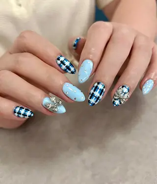 ネイル Lilly Co.のネイルデザイン