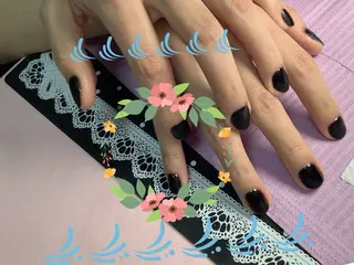 ネイル pink ladyサロン所属・べ にのネイルデザイン