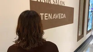 セミロング パーマ 🧸 仲間ひめかのヘアスタイル