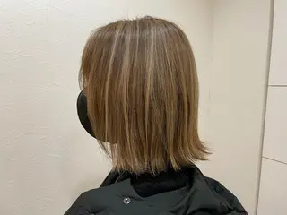 ショート カラー カラー特化型美容師 保住のヘアスタイル