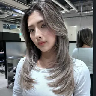 カラー 池袋バレイヤ ージュ特化YUUKIのヘアスタイル