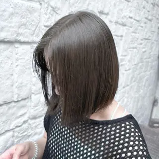 ショート カラー 地毛風/グレージュ よしだひろのじょうのヘアスタイル