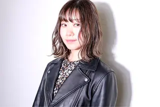 ミディアム カラー 永野 成知のヘアスタイル