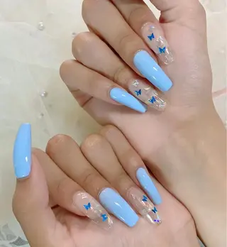 セミロング パンダ ネイルのネイルデザイン