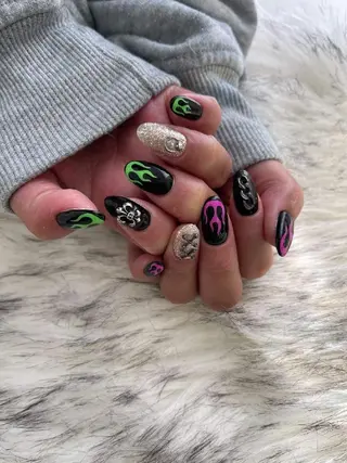 ネイル RUNWAY 　　の眉毛・アイブロウイメージ