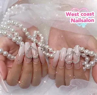 ネイル リボン、ガーリー パーツ放題専門店のネイルデザイン