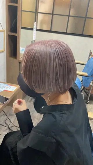 ショート 透明感カラー／メンズ 特化kazumaのヘアスタイル