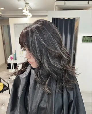 セミロング カラー ROBIN所属・指名数No.1 /NAOYAのヘアスタイル