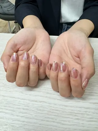 ネイル VENUSBELT 杏のネイルデザイン