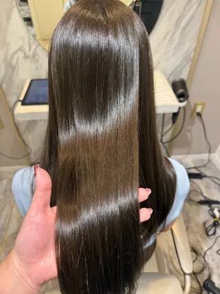 セミロング カラー 青野 葵のヘアスタイル