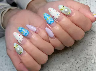 ネイル Queens みなみのネイルデザイン