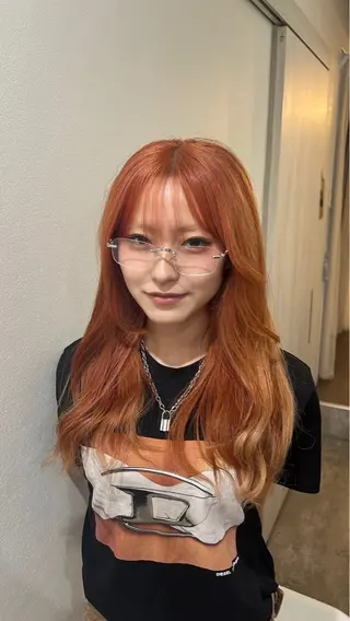 カラー jiire所属・ユイ コハルのヘアスタイル