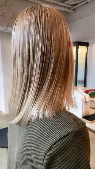 カラー KON所属・KON /nozomiのヘアスタイル