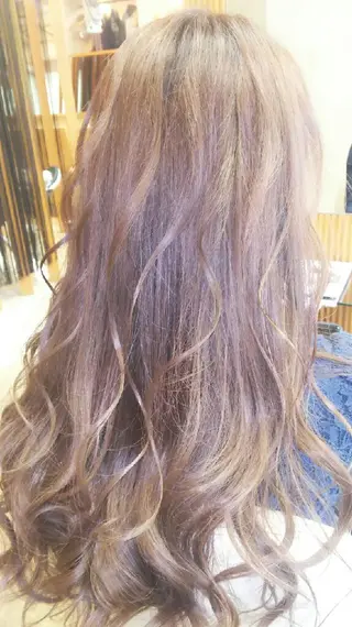 カラー ロング 脇田 雄大のヘアスタイル