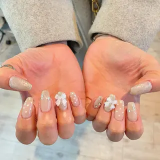 ネイル Lily Beauty天神西通り店所属・坂田 美生のネイルデザイン