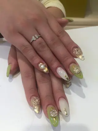 ネイル noix nail &eyeのネイルデザイン